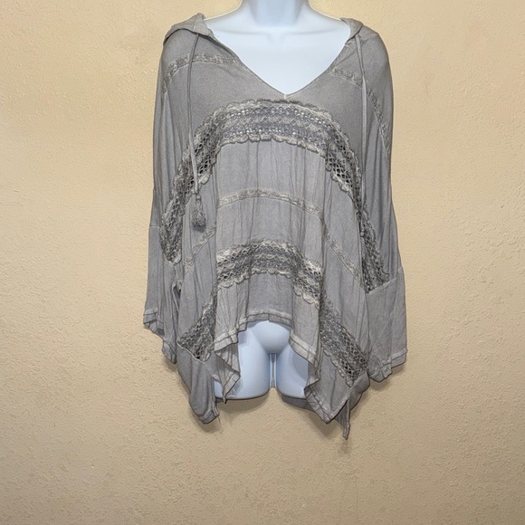 POL Tops - POL Crochet-Trim Hooded Tunic in Light sage